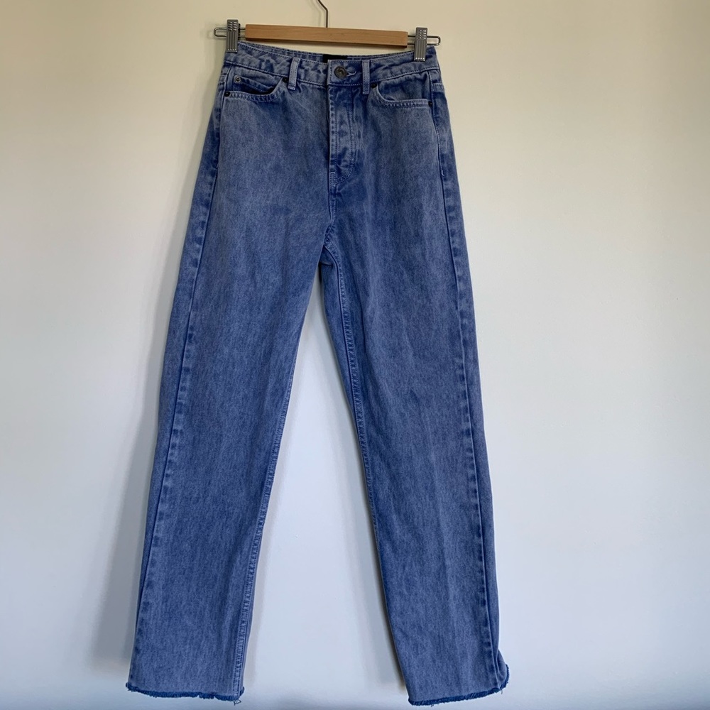 BDG Violet Jeans